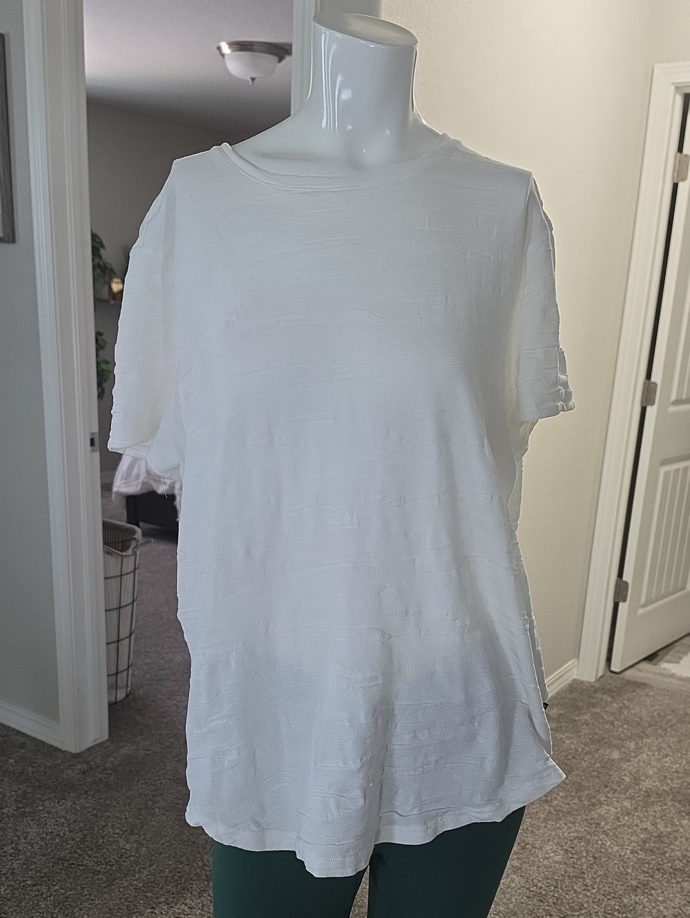 Classic White Short Sleeve Men's Tee